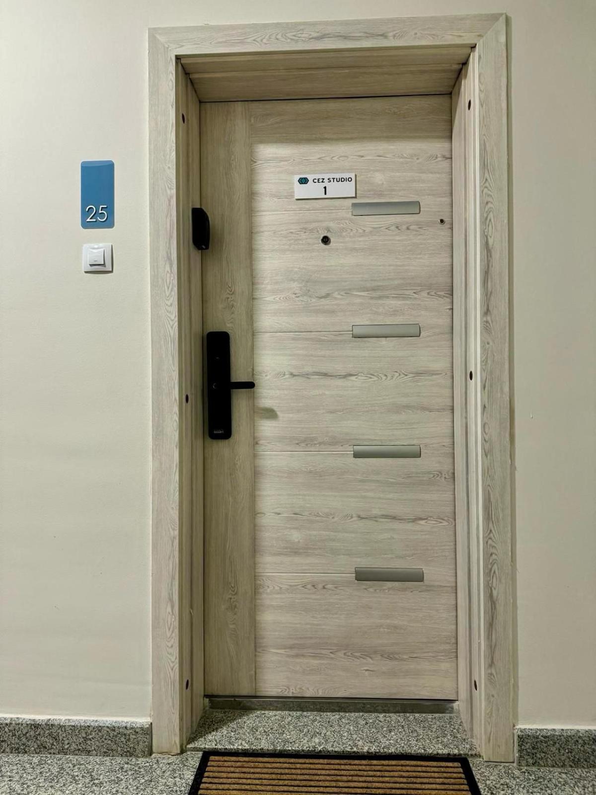 Cez Studio Mamaia Nord Apartment Navodari Exterior photo